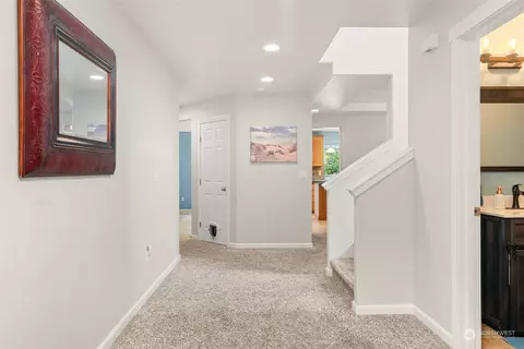 Entry Way - 4927 Switchback Loop SE, Lacey, WA 98513 photo 2 of 5