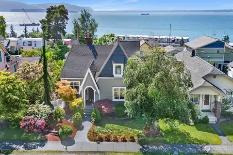 618 13th St, Bellingham, WA 98225