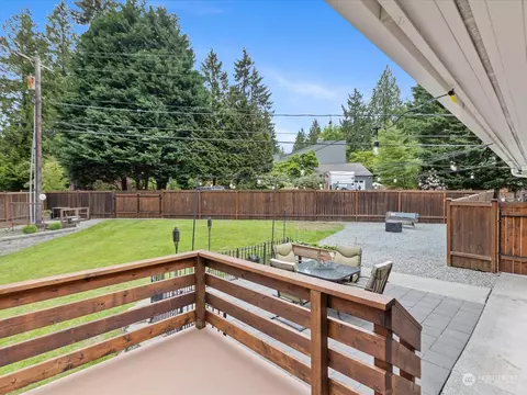 16818 51st Ave SE, Bothell, WA 98012 photo 32