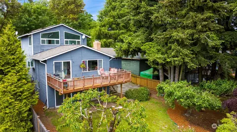 8444 6th Ave SW, Seattle, WA 98106