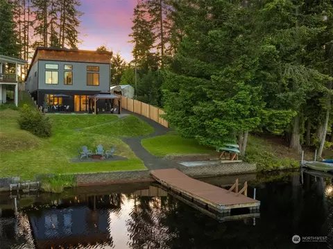 2111 E Timberlake Dr W, Shelton, WA 98584