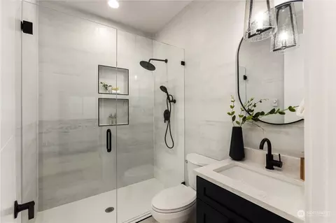 2501 E Ward St, Seattle, WA 98112 photo 23