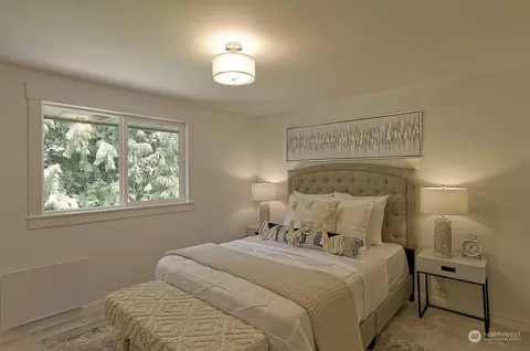 Bedroom - 4807 Bayview Ln, Everett, WA 98203 photo 2 of 4