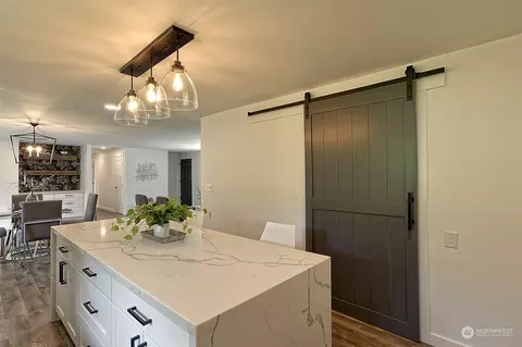 Kitchen - 4807 Bayview Ln, Everett, WA 98203 photo 5 of 5
