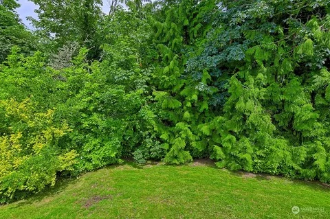 Other - 4807 Bayview Ln, Everett, WA 98203 photo 7 of 7