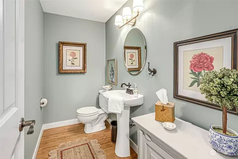Bath - 15629 Cascadian Way, Bothell, WA 98012 photo 1 of 3