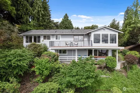4245 NE 89th St, Seattle, WA 98115