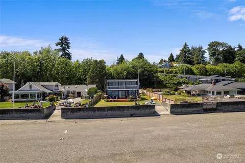 6537 Columbia Beach Dr, Clinton, WA 98236 photo 3