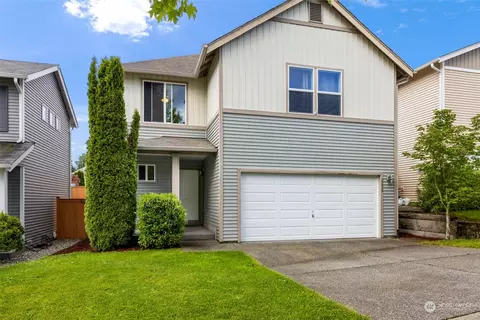 8620 NE 79th St, Marysville, WA 98270