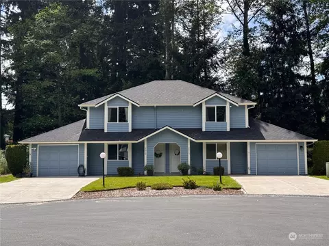 9817 9819 148th Street Ct E, Puyallup, WA 98375