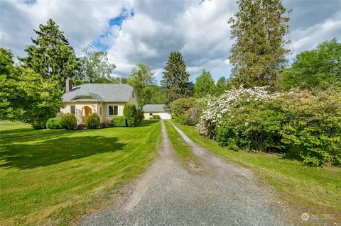 4304 Deming Rd, Everson, WA 98247