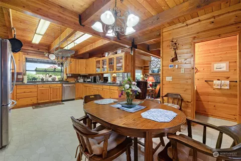 Dining - 323 Macleay Rd, Sequim, WA 98382 photo 2 of 2
