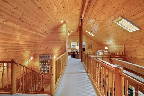 Entry Way - 323 Macleay Rd, Sequim, WA 98382 photo 3 of 3