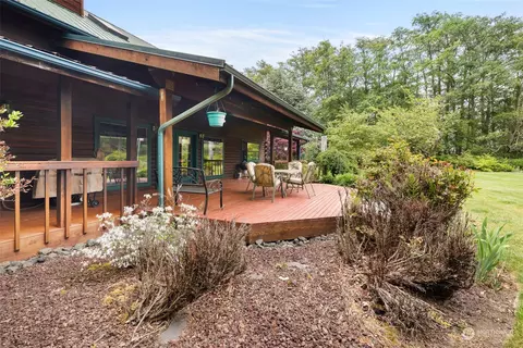 Exterior - 323 Macleay Rd, Sequim, WA 98382 photo 5 of 9