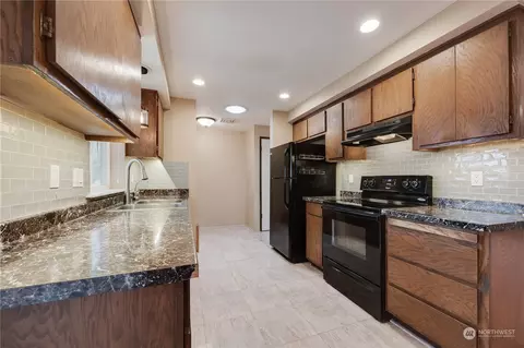 1405 Pine St, Everett, WA 98201 photo 9