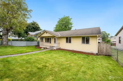1405 Pine St, Everett, WA 98201 photo 3