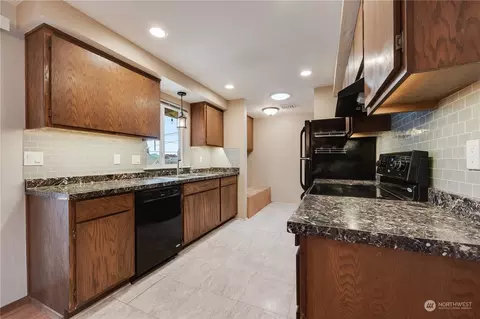 1405 Pine St, Everett, WA 98201 photo 8