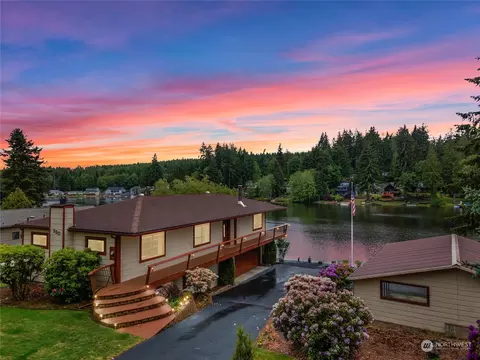 550 SE Crescent Dr, Shelton, WA 98584