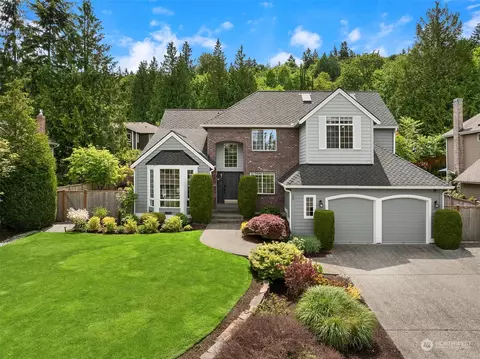 580 Mount Olympus Dr SW, Issaquah, WA 98027