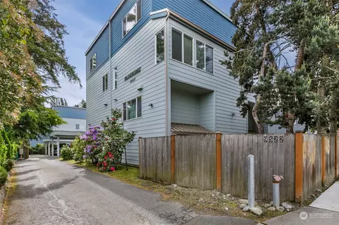 9522 1st Ave NE #A1, Seattle, WA 98115