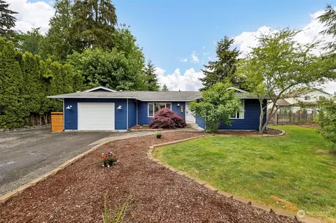 3038 NE Arta Ct, Bremerton, WA 98311
