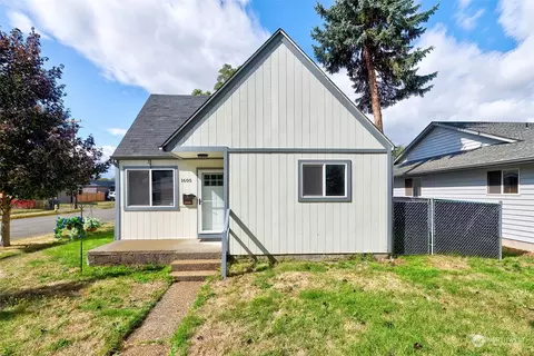 1605 8th Ave, Longview, WA 98632