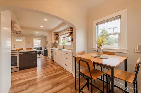 Dining - 6301 Commercial Ave, Everett, WA 98203 photo 1 of 1