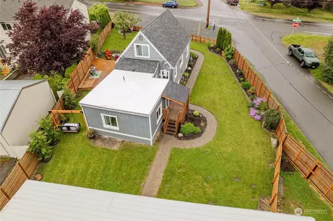 Exterior - 6301 Commercial Ave, Everett, WA 98203 photo 7 of 7