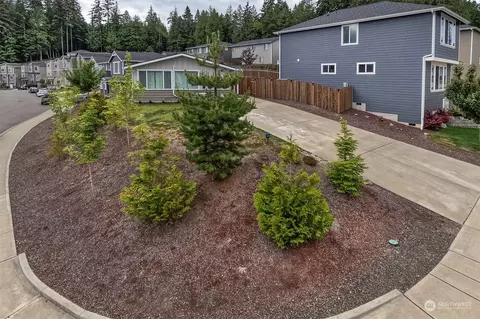 1145 NE Sockeye Ct, Bremerton, WA 98311