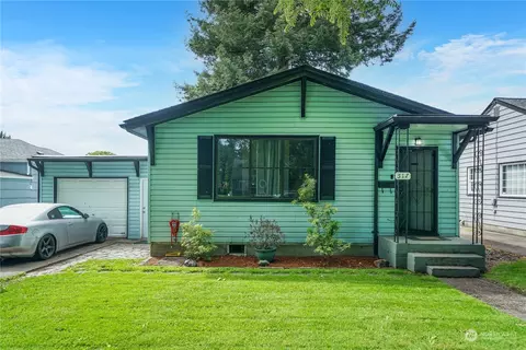 517 26th Ave, Longview, WA 98632
