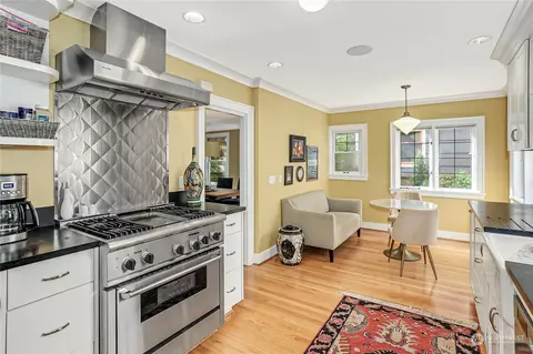 2019 23rd Ave E, Seattle, WA 98112 photo 13