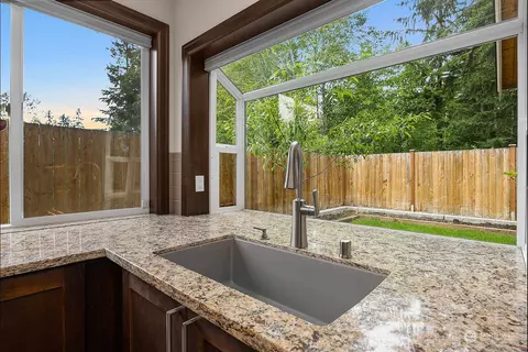 11727 26th Dr SE, Everett, WA 98208 photo 14
