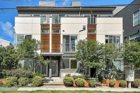 3025 62nd Ave SW, Seattle, WA 98116