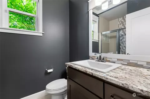 Bath - 1607 233rd St SE, Bothell, WA 98021 photo 1 of 5