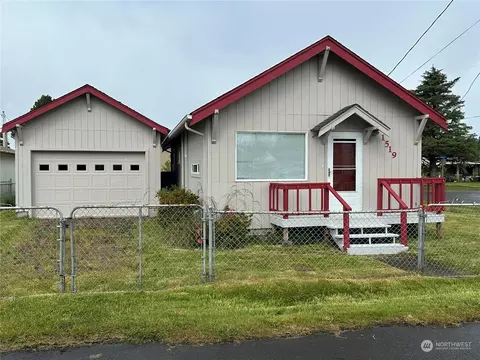 1519 Oregon Ave N, Long Beach, WA 98631