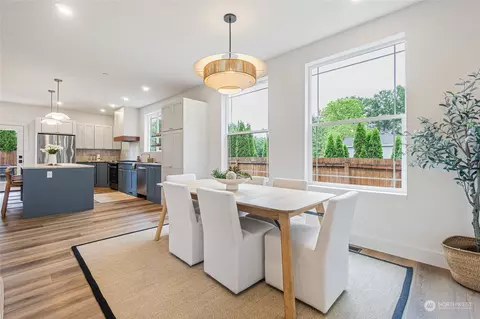 Dining - 24310 13th Pl W, Bothell, WA 98021 photo 2 of 4