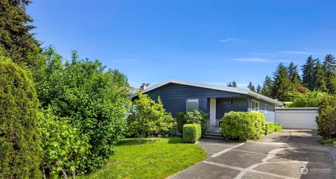 4013 NE 95th St, Seattle, WA 98115