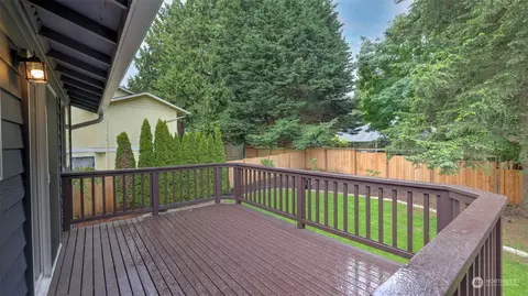 Exterior - 2424 170th St SE, Bothell, WA 98012 photo 11 of 11