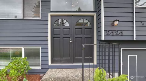 Entry Way - 2424 170th St SE, Bothell, WA 98012 photo 1 of 4