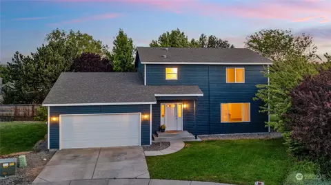 110 E Queen Pl, Ellensburg, WA 98926