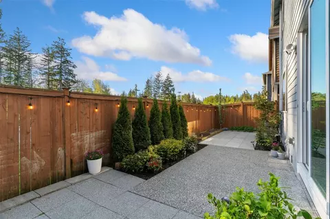 Exterior - 17522 39th Ave SE, Bothell, WA 98012 photo 2 of 3