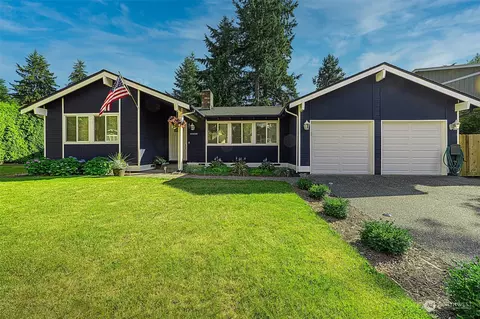 11239 SE 322nd St, Auburn, WA 98092