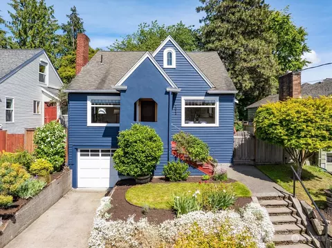 7024 17th Ave NW, Seattle, WA 98117