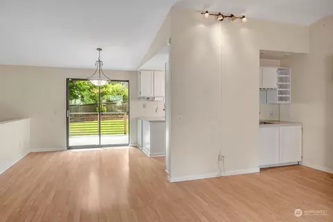 Living - 302 163rd Pl SE, Bothell, WA 98012 photo 4 of 7