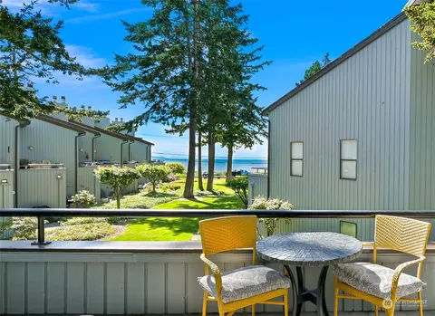 7806 Birch Bay Dr #210, Blaine, WA 98230