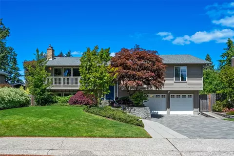 12520 SE 65th St, Bellevue, WA 98006