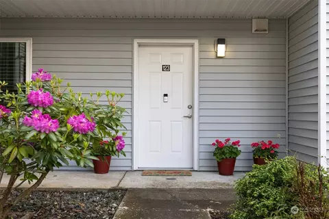 2715 W Maplewood Ave #123, Bellingham, WA 98225