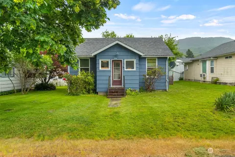304 Jackson St, Ryderwood, WA 98581