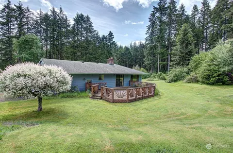 Exterior - 111 Backstrom Rd, Winlock, WA 98596 photo 9 of 11