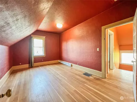 Bedroom - 1812 Lombard Ave, Everett, WA 98201 photo 10 of 10